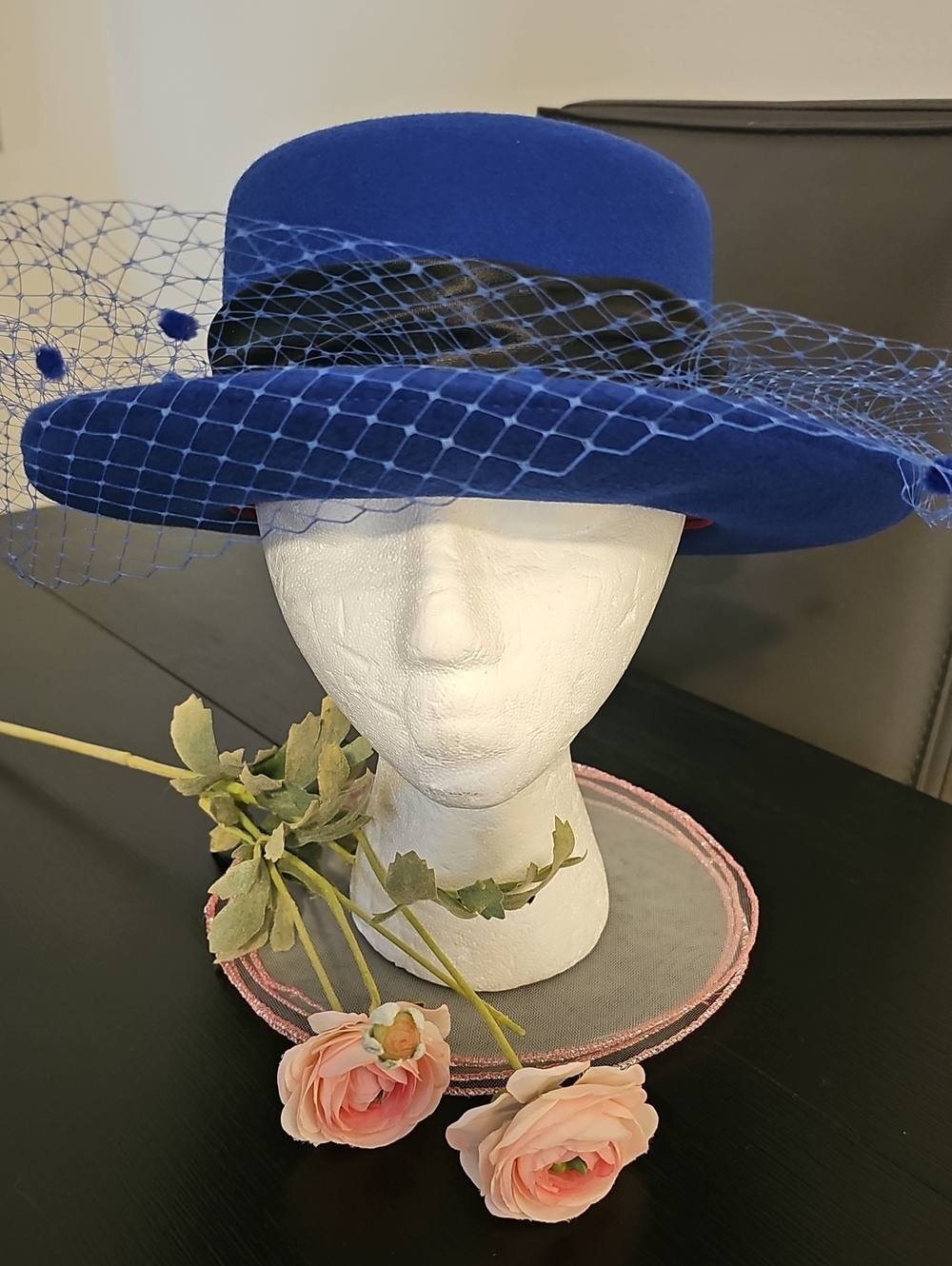 Mr. Charles Michael Howard Vintage Pillbox Hat Womens OS Blue Wool Birdcage Veil